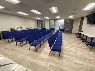 Classroom / Auditorium Style